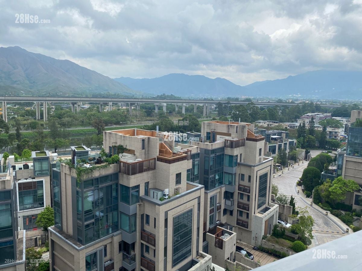 Riva Sell 3 Bedrooms , 2 Bathrooms 649 ft²