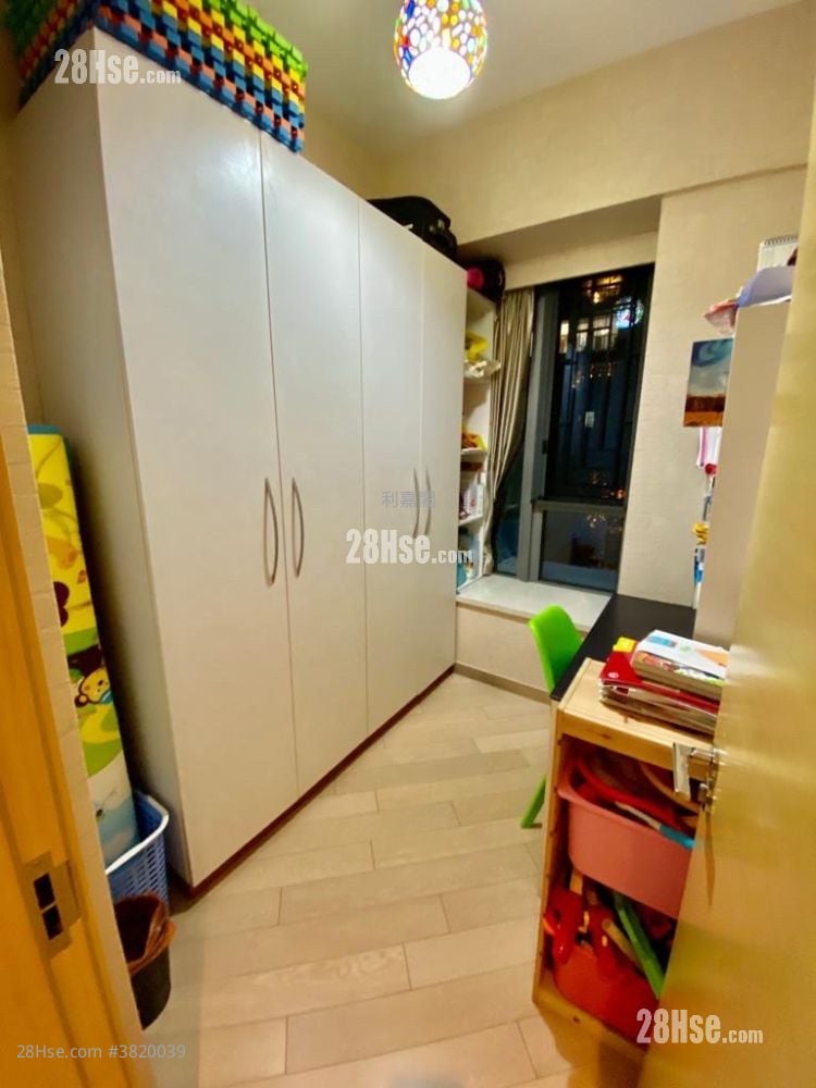 爾巒 售盤 4 房 , 3 浴室 826 平方呎