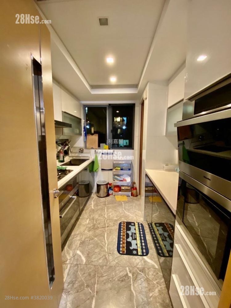 爾巒 售盤 4 房 , 3 浴室 826 平方呎