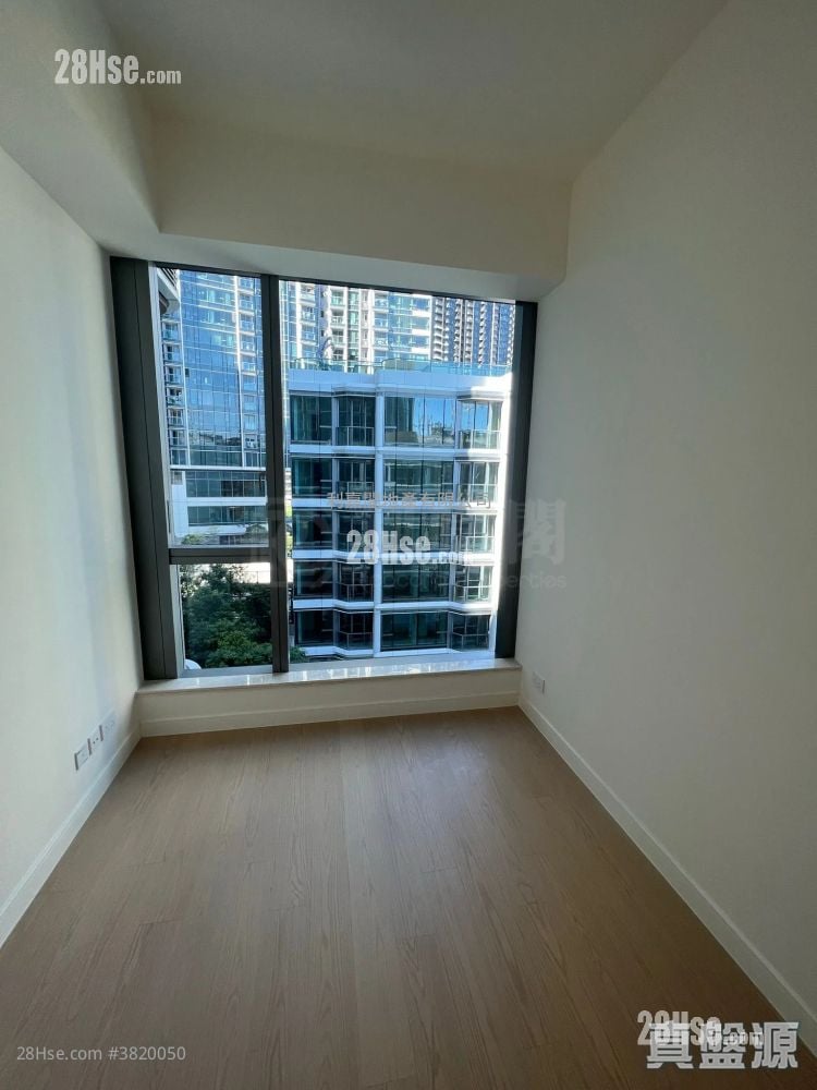 Monaco One 租盘 3 房 , 2 浴室 768 平方尺