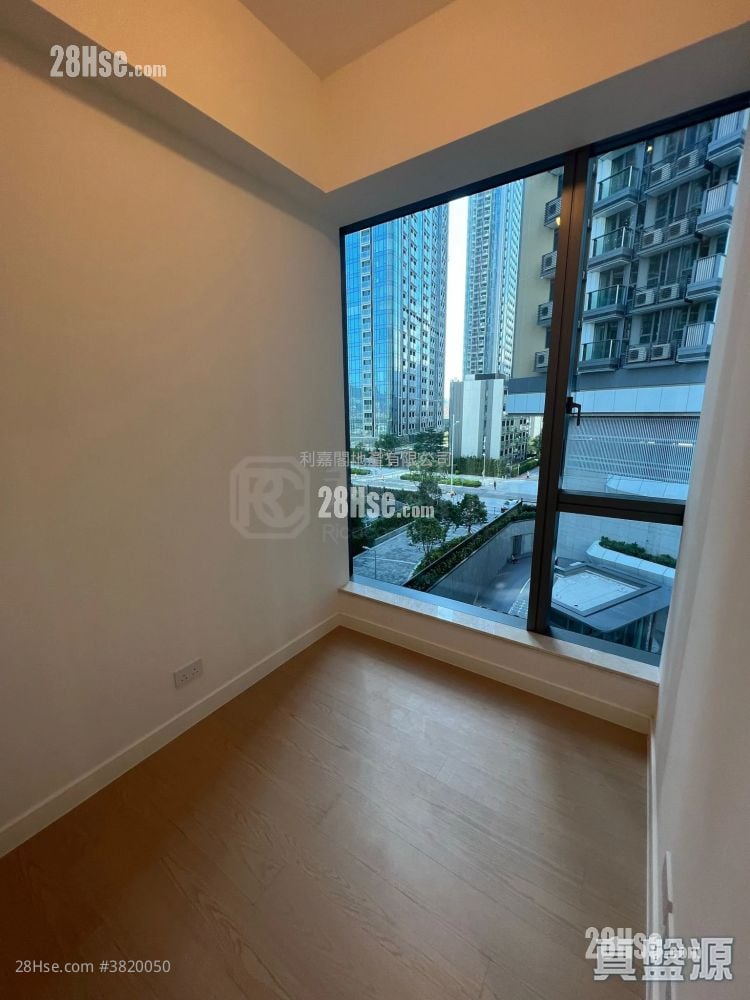 Monaco One 租盘 3 房 , 2 浴室 768 平方尺