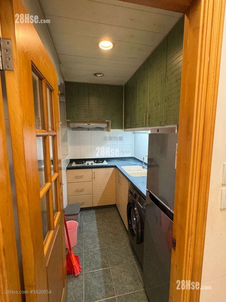 Tsing Yi Garden Rental 3 Bedrooms , 1 Bathroom 547 ft²