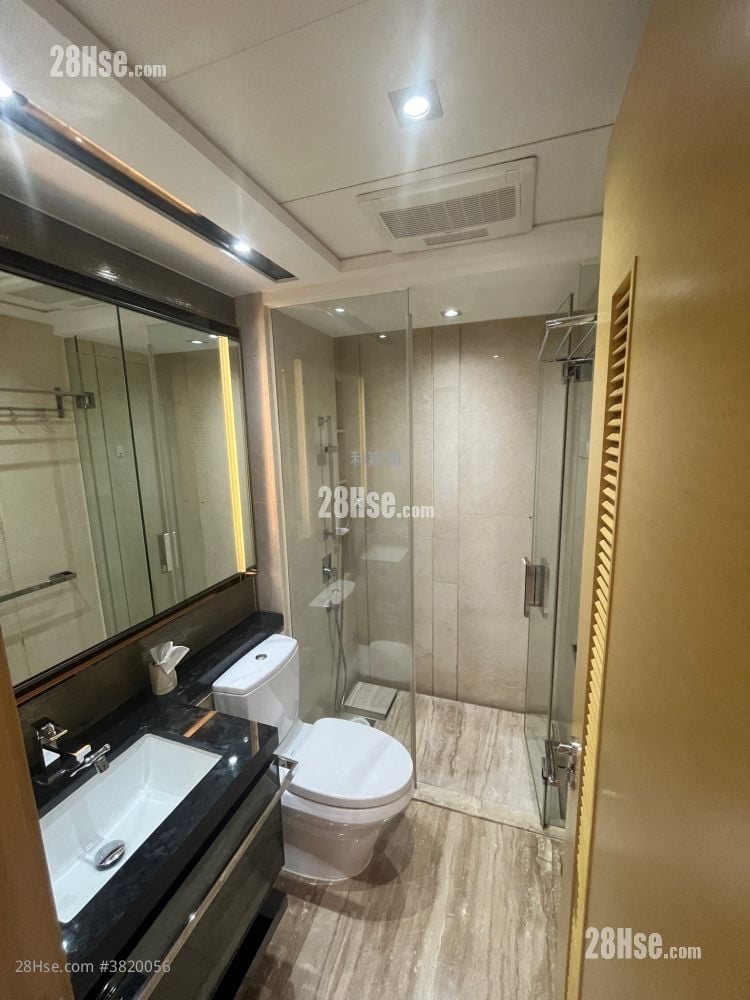 Riva Sell 5+ Bedrooms , 4 Bathrooms 1,294 ft²