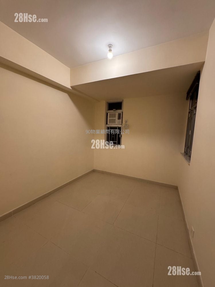 安峰大厦 租盘 427 平方尺