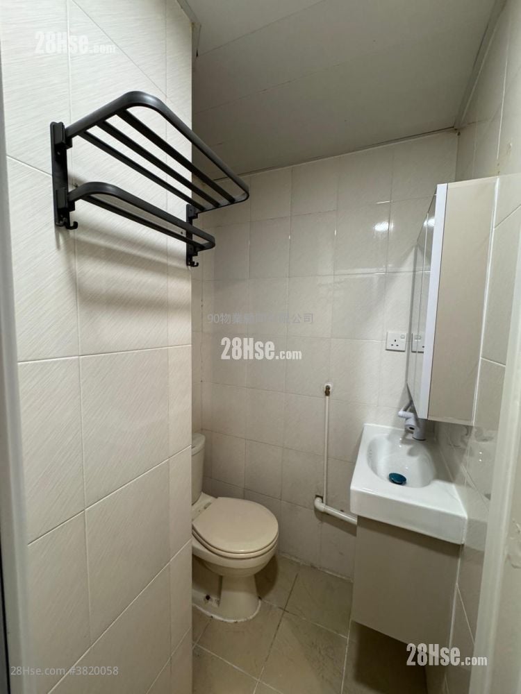 安峰大厦 租盘 427 平方尺