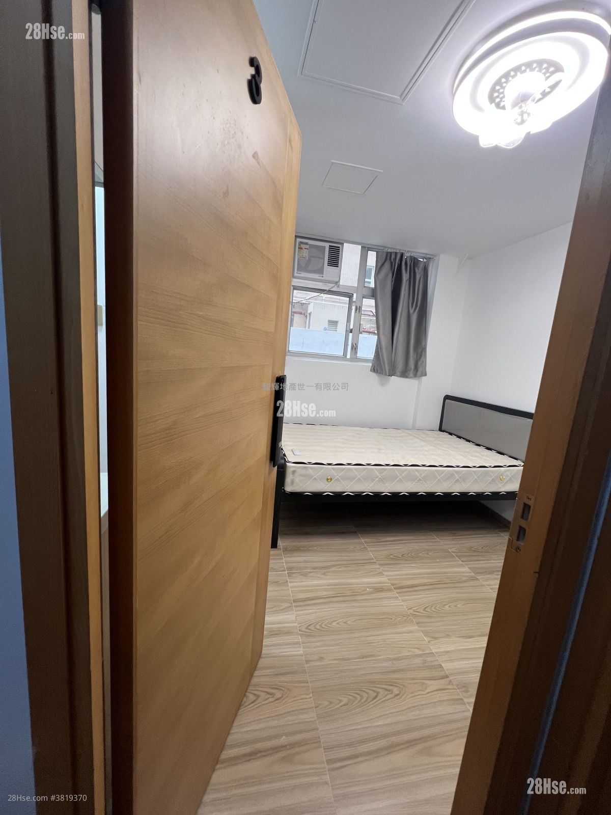 美丽阁 租盘 开放式间隔 , 1 浴室 150 平方尺