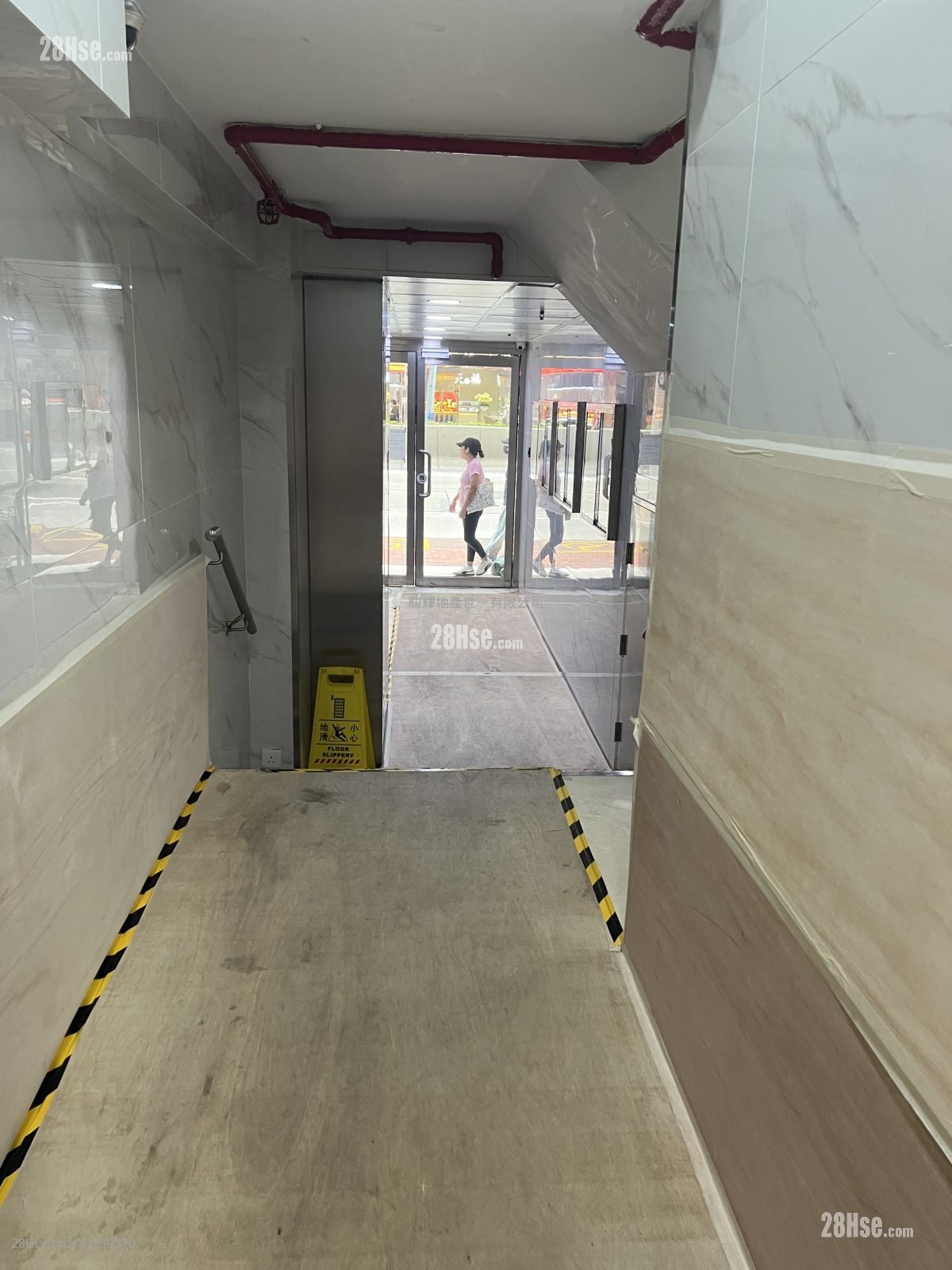 美丽阁 租盘 开放式间隔 , 1 浴室 150 平方尺