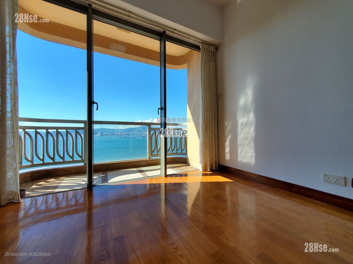 怡峰 售盤 3 房 , 2 浴室 813 平方呎