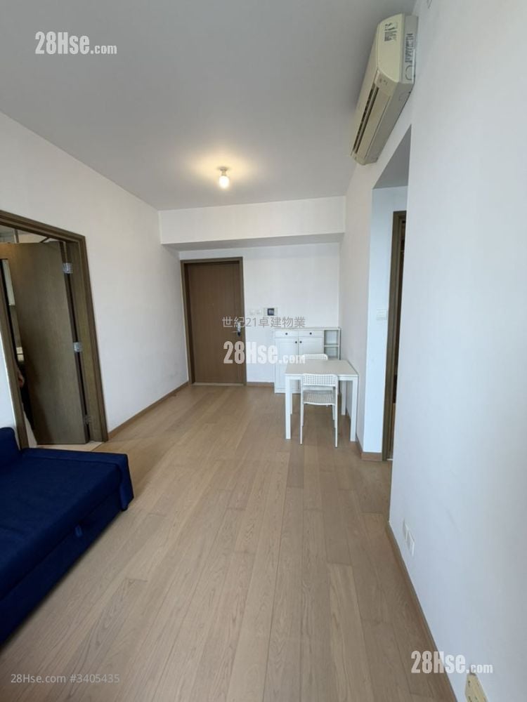 The Austin Rental 2 Bedrooms , 2 Bathrooms 585 ft²