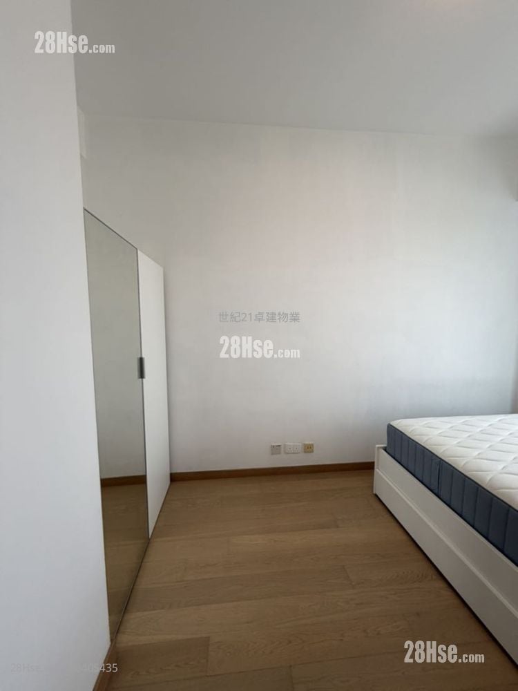 The Austin Rental 2 Bedrooms , 2 Bathrooms 585 ft²