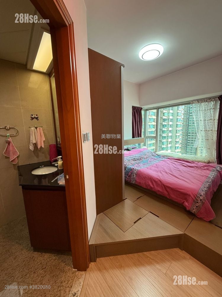 Sorrento Sell 3 Bedrooms , 2 Bathrooms 774 ft²