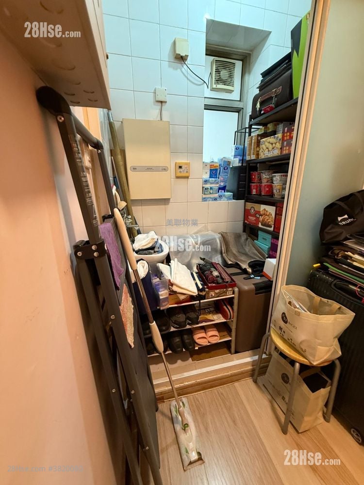 Sorrento Sell 3 Bedrooms , 2 Bathrooms 774 ft²