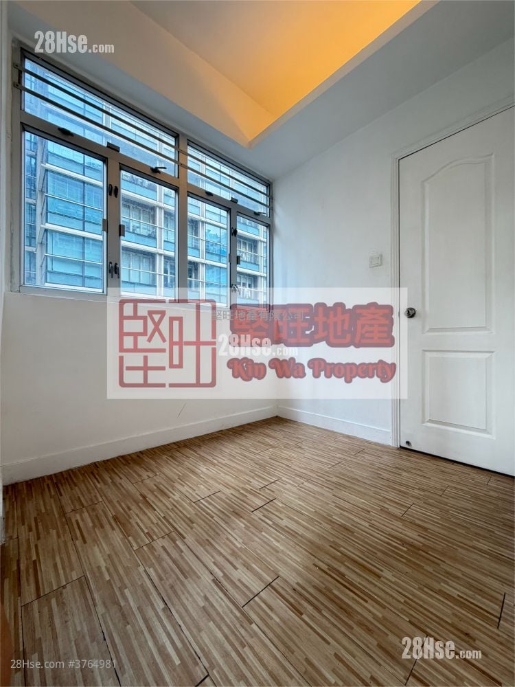 唐樓 租盤 2 房 , 1 浴室 343 平方呎