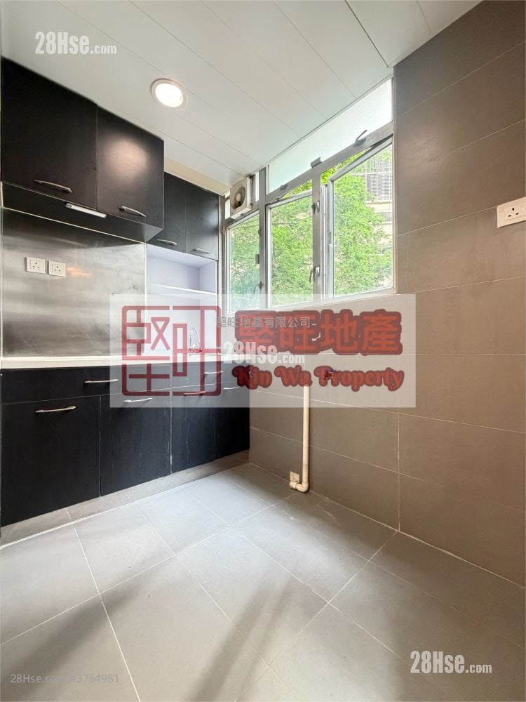 唐樓 租盤 2 房 , 1 浴室 343 平方呎