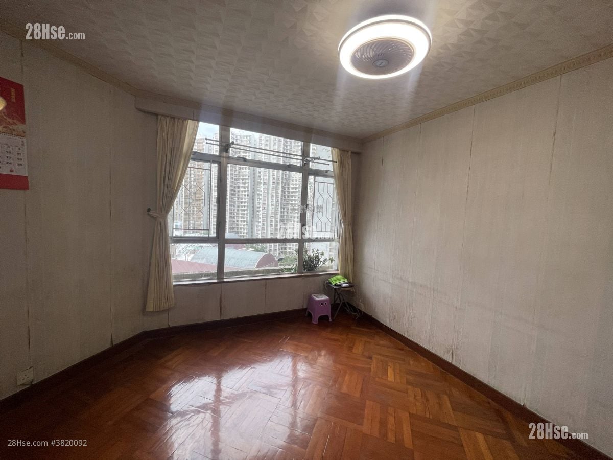 South Horizons Sell 3 Bedrooms , 2 Bathrooms 618 ft²