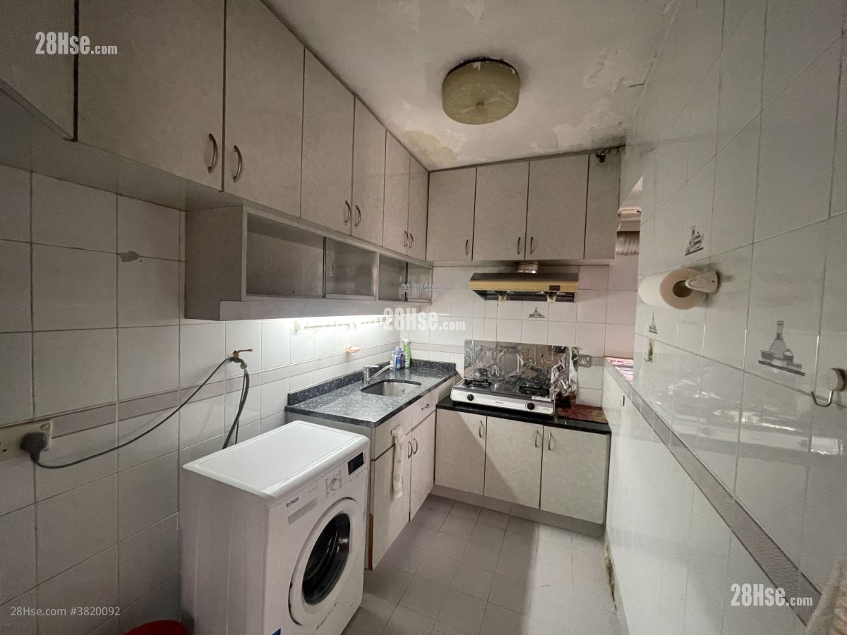 South Horizons Sell 3 Bedrooms , 2 Bathrooms 618 ft²