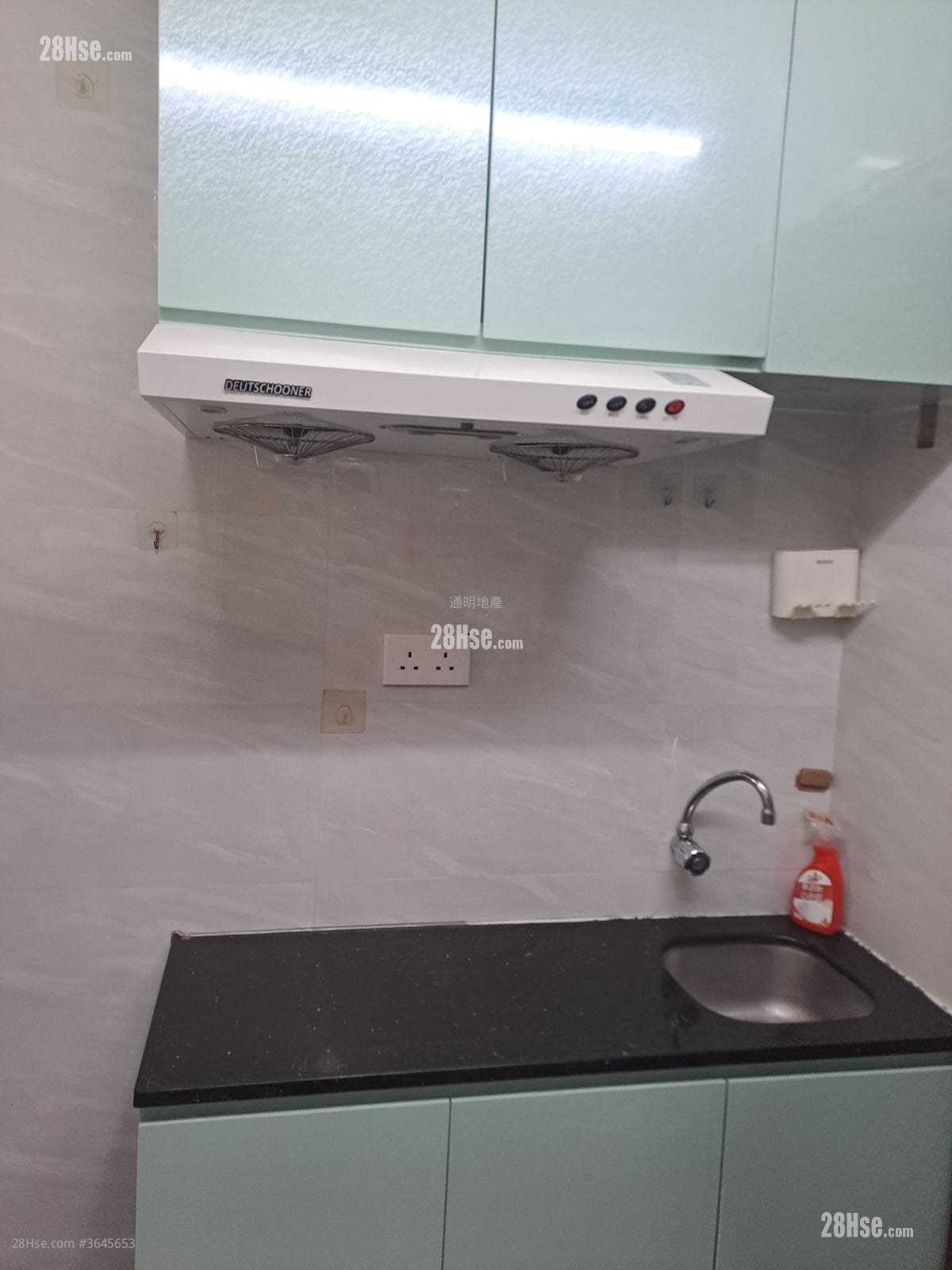 華發大樓 租盤 開放式間隔 , 1 浴室 150 平方呎