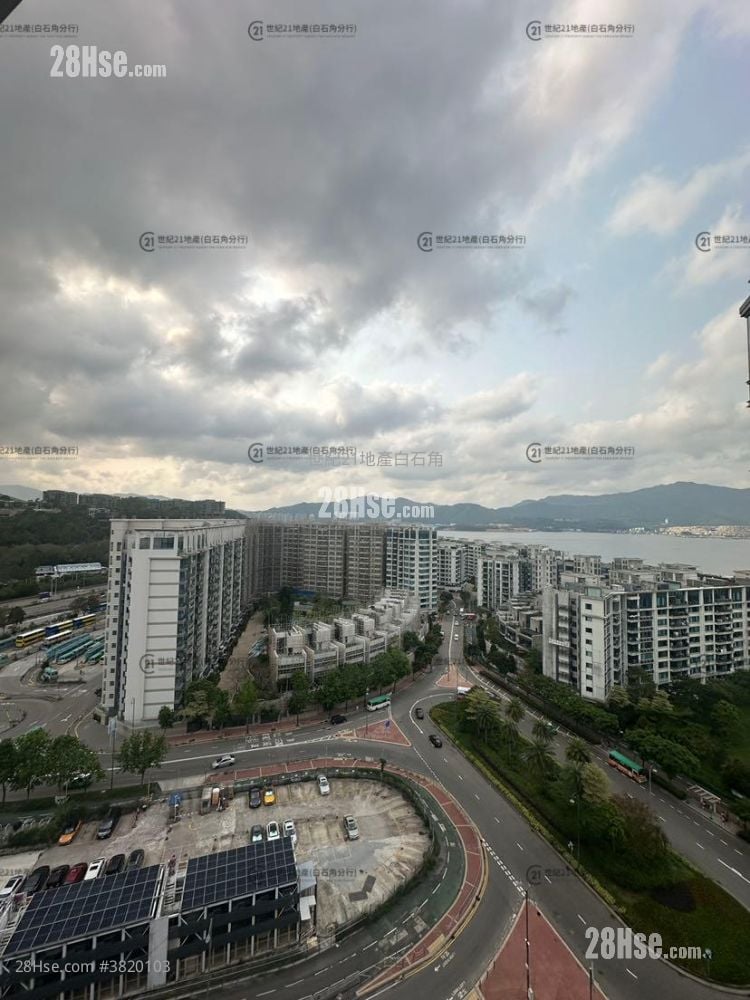 雲滙 租盤 4 房 , 2 浴室 851 平方呎