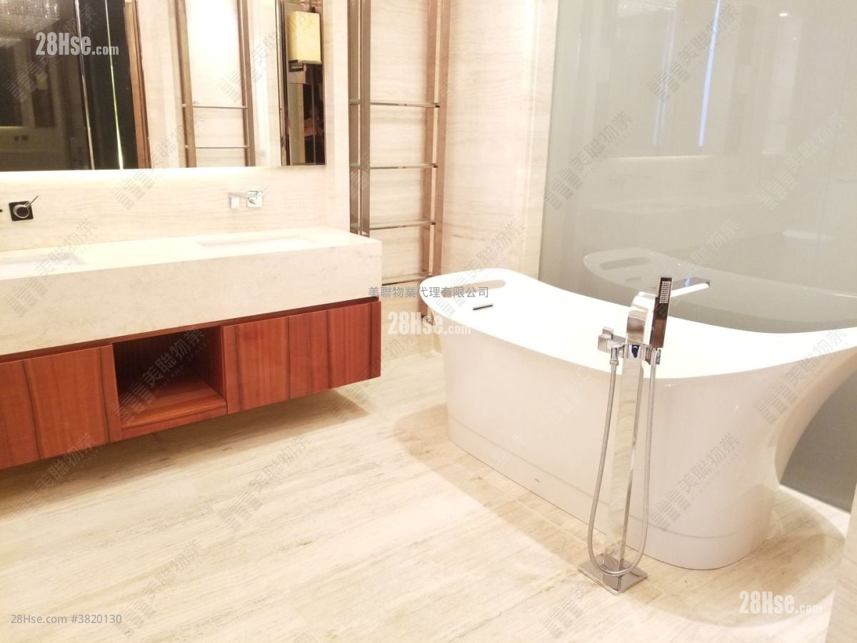 龍苑 租盤 2,434 平方呎