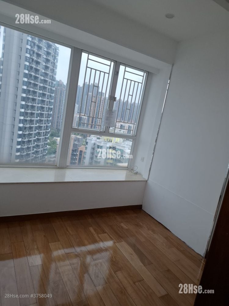 名御 租盤 3 房 , 2 浴室 730 平方呎