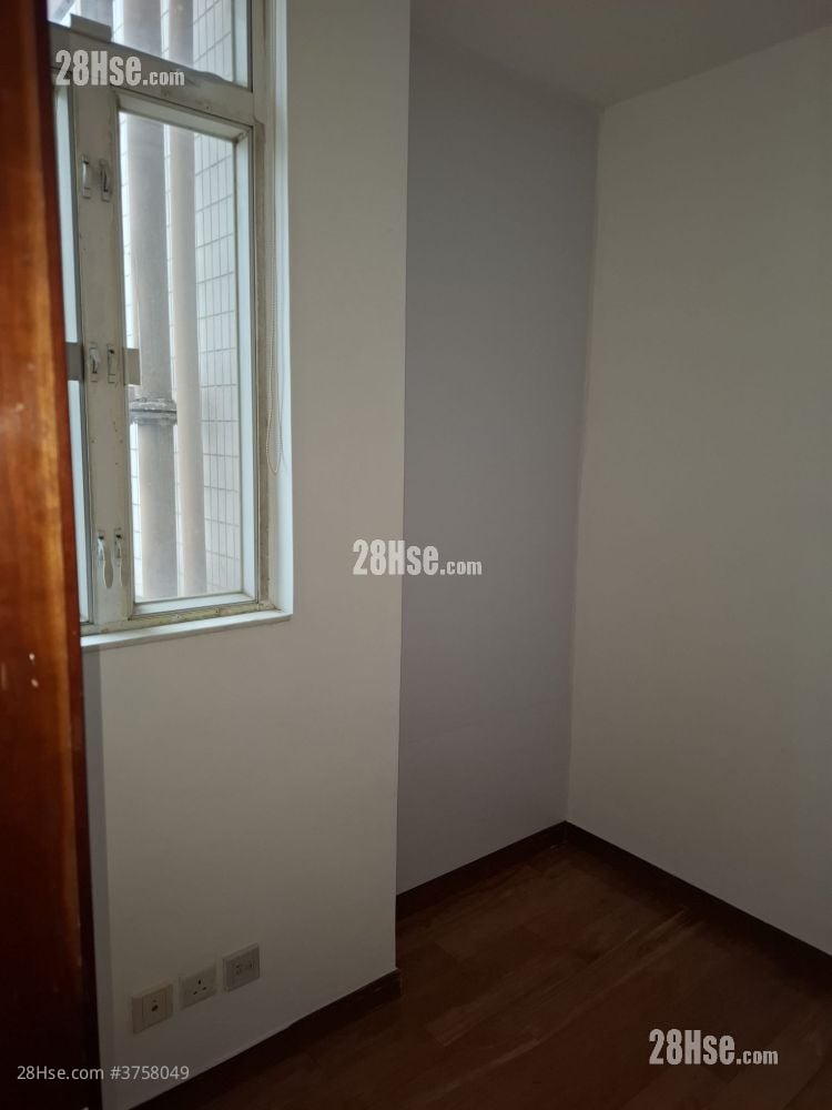 名御 租盤 3 房 , 2 浴室 730 平方呎