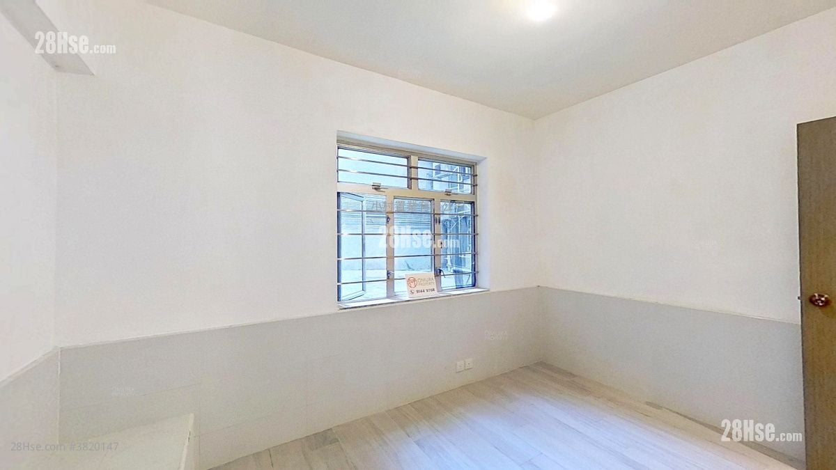 主人房: 堅威大廈 租盤 2 房 , 1 浴室 600 平方呎