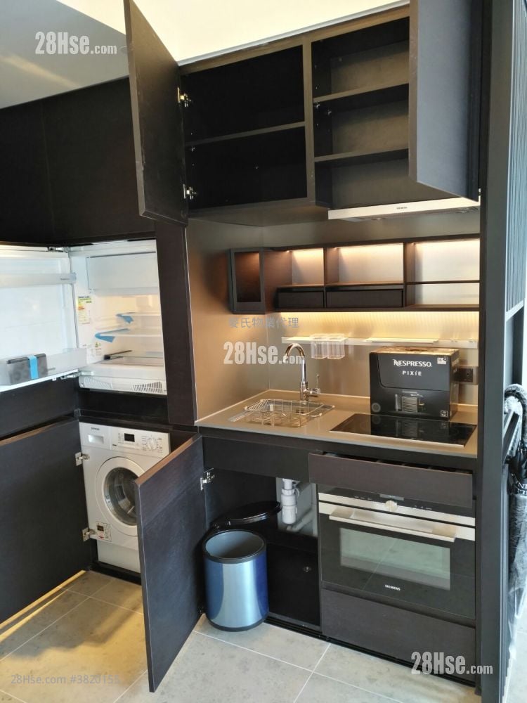 Skypark Sell Studio , 1 Bathroom 316 ft²