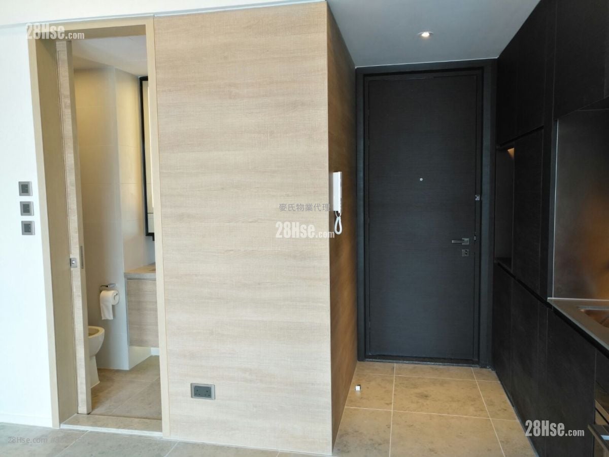Skypark Sell Studio , 1 Bathroom 316 ft²