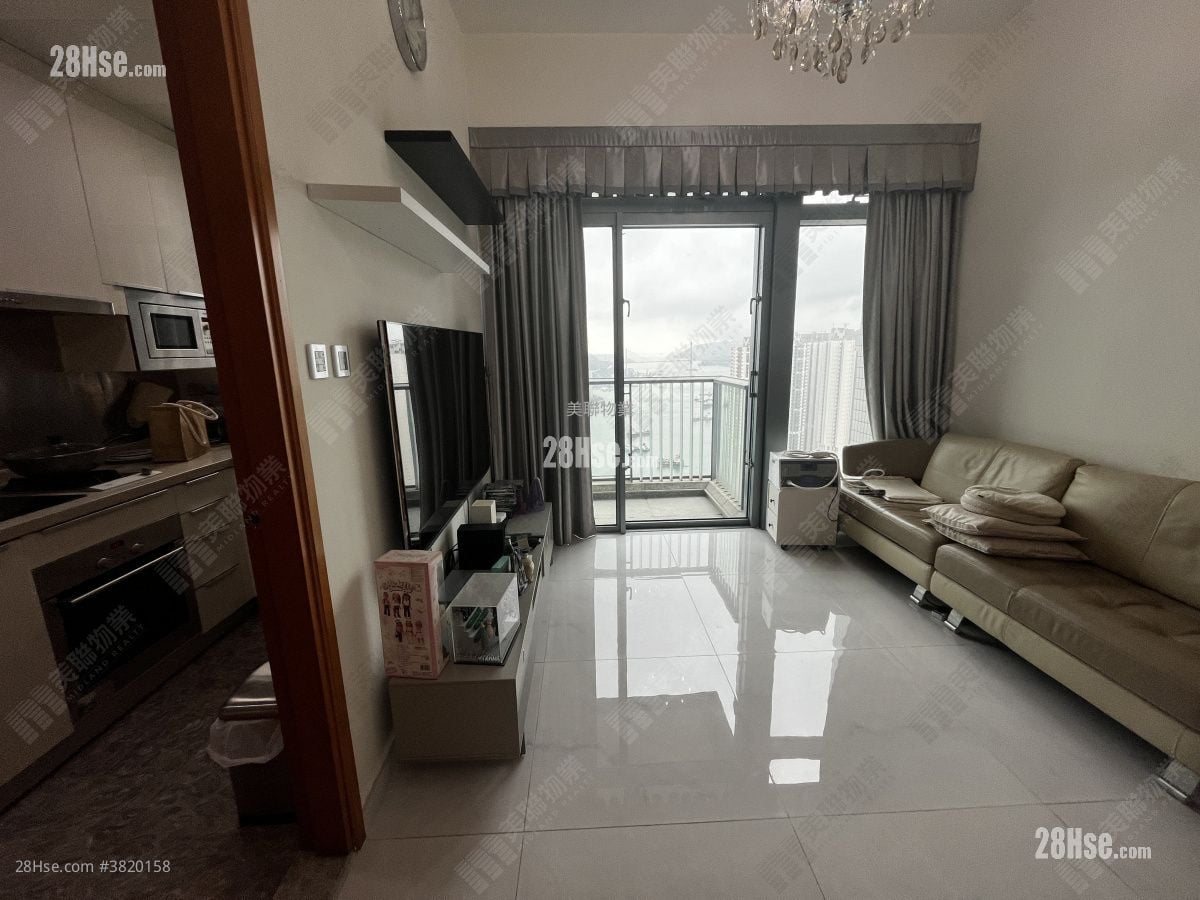 御凱 售盤 3 房 , 2 浴室 728 平方呎