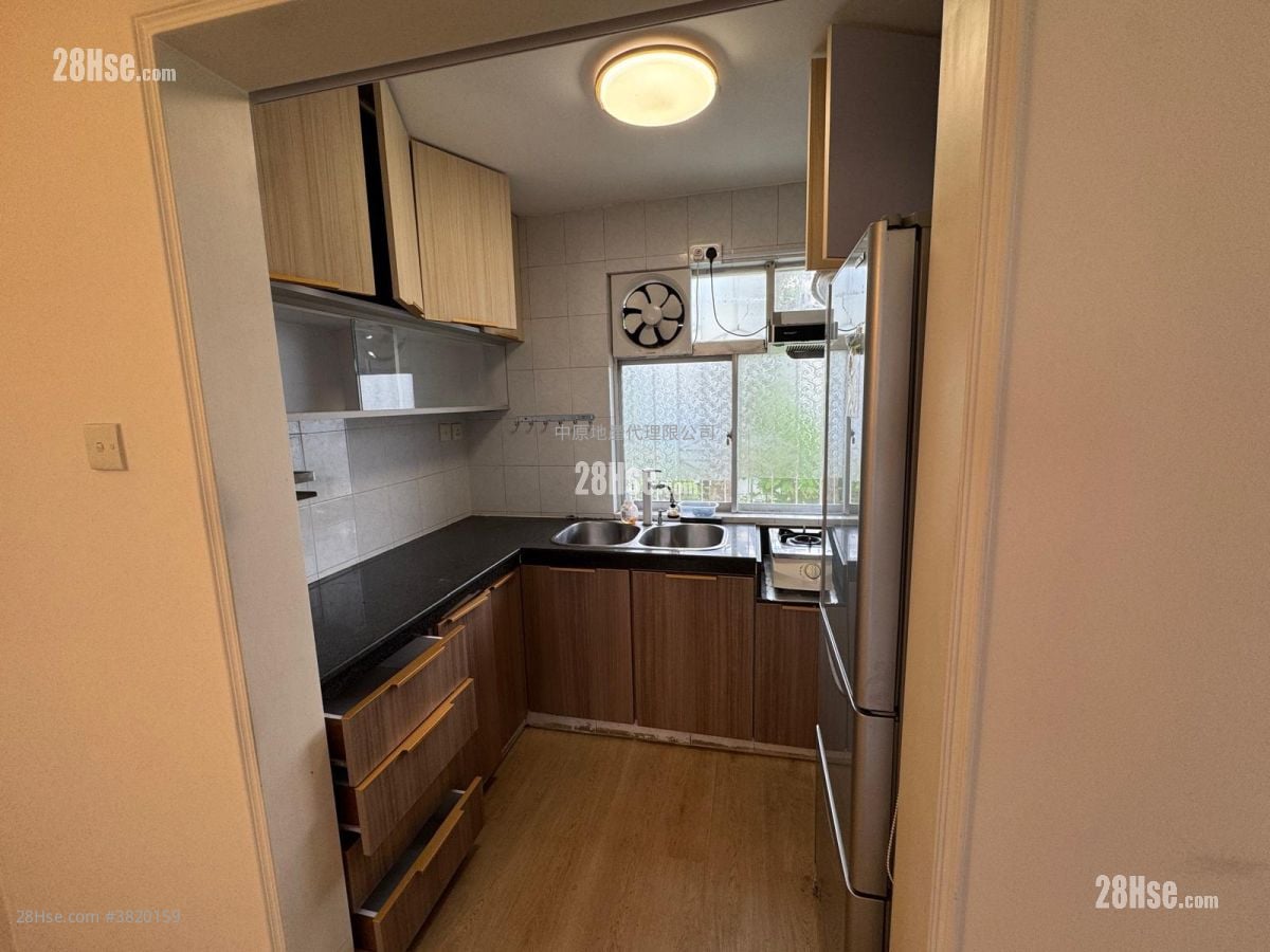 锦绣花园 租盘 3 房 , 2 浴室 848 平方尺