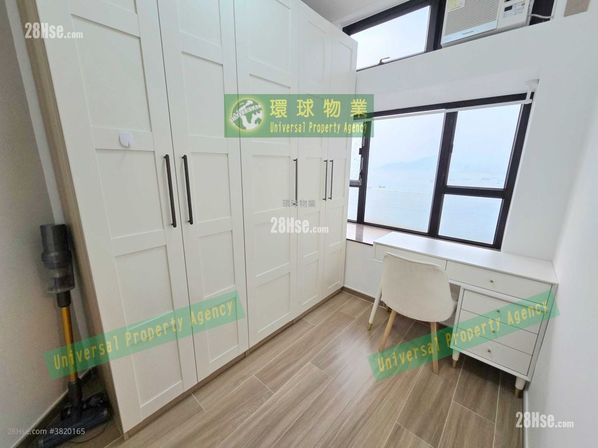 Cayman Rise Rental 2 Bedrooms , 1 Bathroom 464 ft²