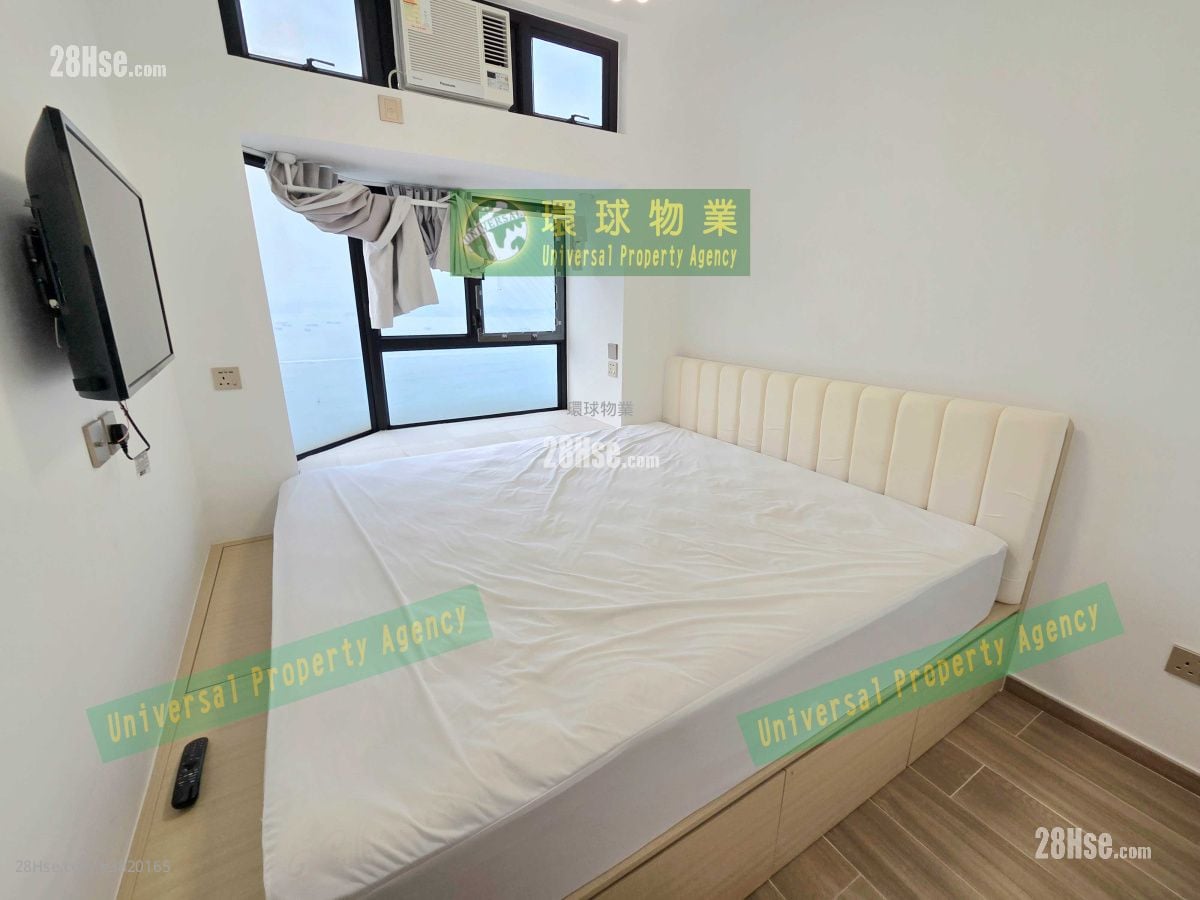 Cayman Rise Rental 2 Bedrooms , 1 Bathroom 464 ft²