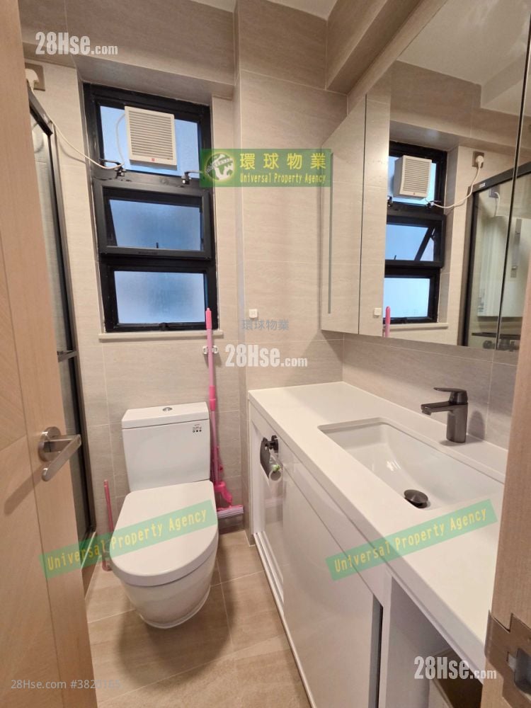 Cayman Rise Rental 2 Bedrooms , 1 Bathroom 464 ft²