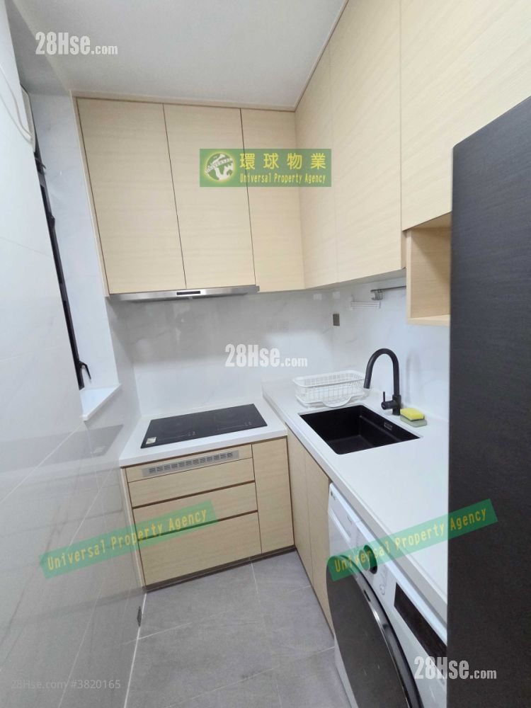 Cayman Rise Rental 2 Bedrooms , 1 Bathroom 464 ft²