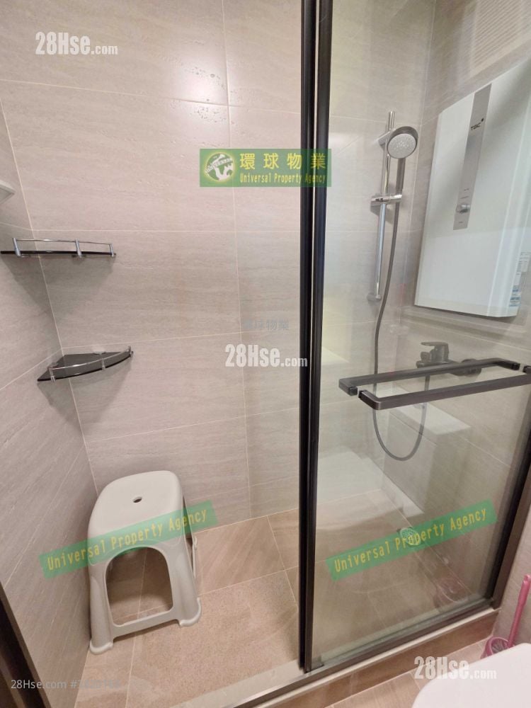 Cayman Rise Rental 2 Bedrooms , 1 Bathroom 464 ft²