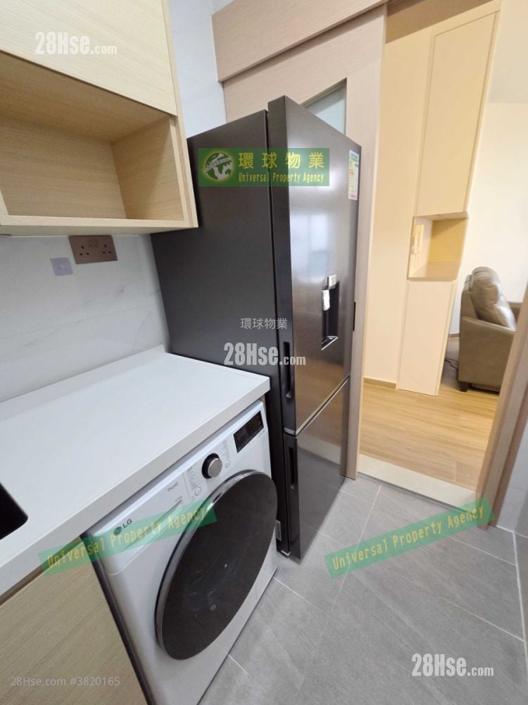 Cayman Rise Rental 2 Bedrooms , 1 Bathroom 464 ft²