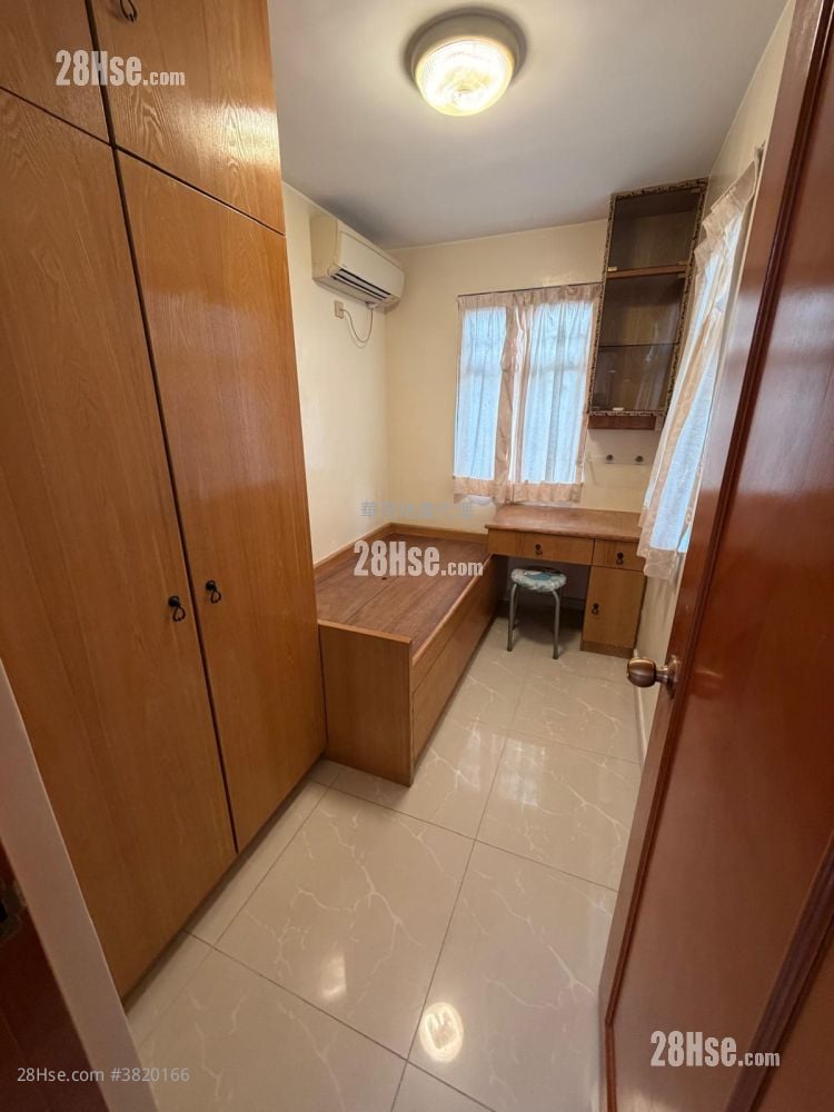 村屋 售盤 2 房 , 2 浴室 700 平方呎