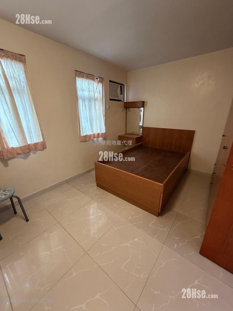 村屋 售盤 2 房 , 2 浴室 700 平方呎