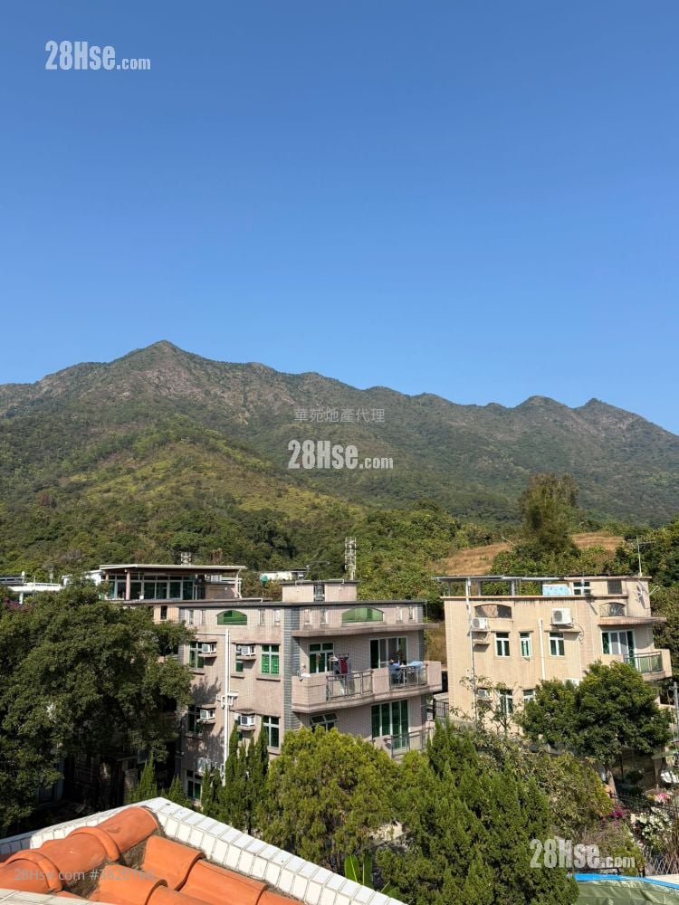 村屋 售盤 2 房 , 2 浴室 700 平方呎