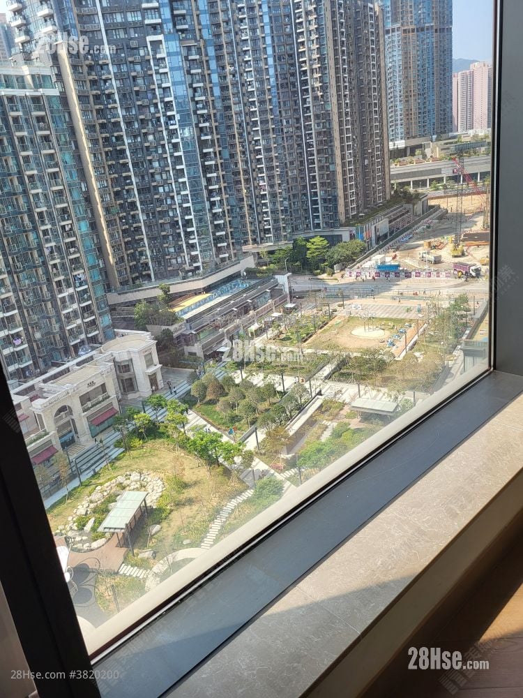 天晋 售盘 4 房 , 4 浴室 1,009 平方尺