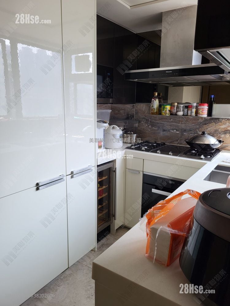 天晋 售盘 4 房 , 4 浴室 1,009 平方尺