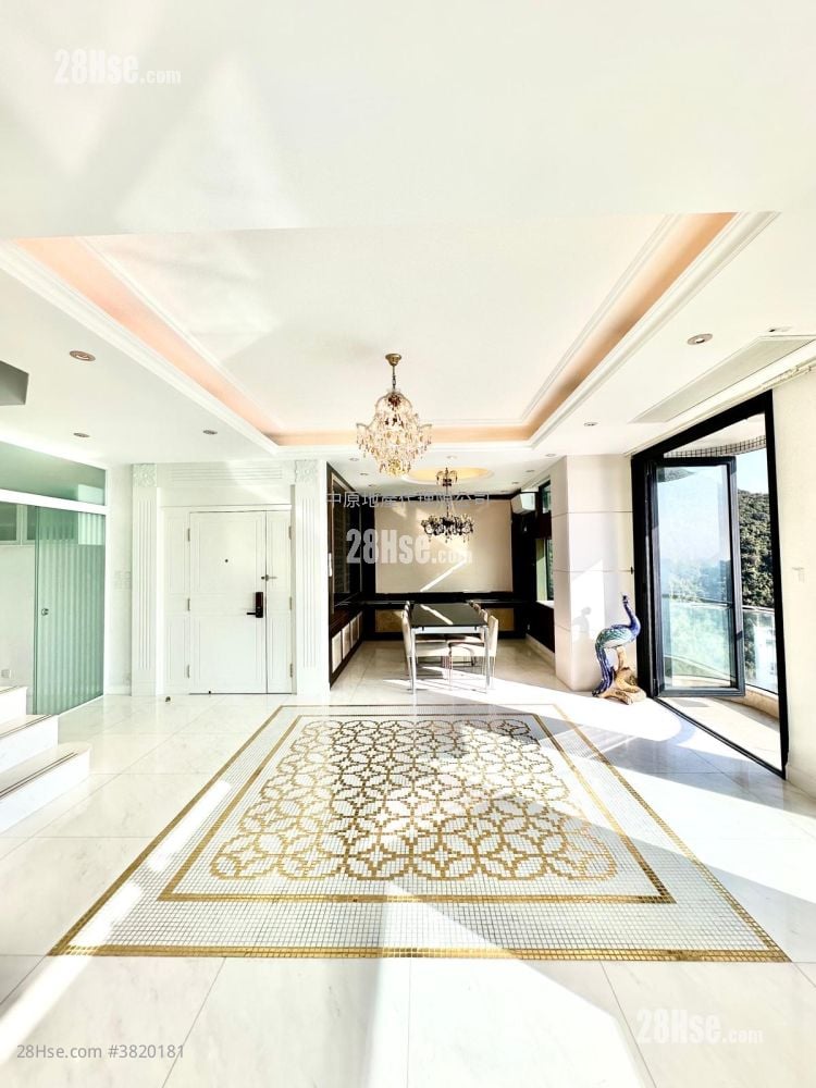 Repulse Bay Rd 37 Sell 4 Bedrooms , 3 Bathrooms 1,254 ft²