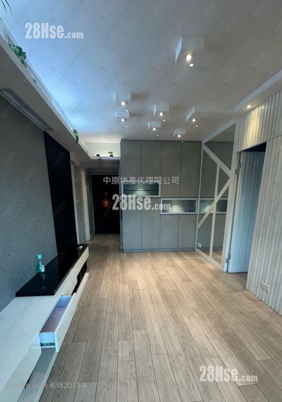 Festival City Sell 3 Bedrooms 739 ft²