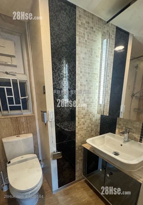 Festival City Sell 3 Bedrooms 739 ft²