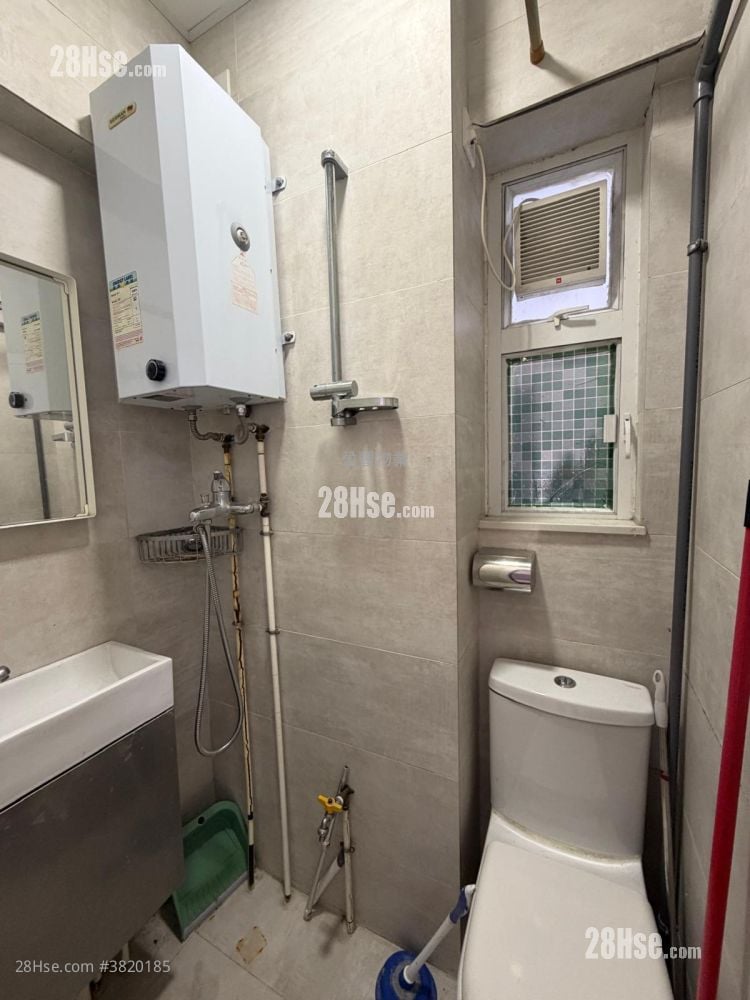 Wah To Building Rental Studio , 1 Bathroom