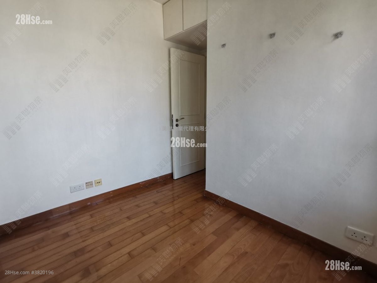 港景峰 售盤 2 房 457 平方呎