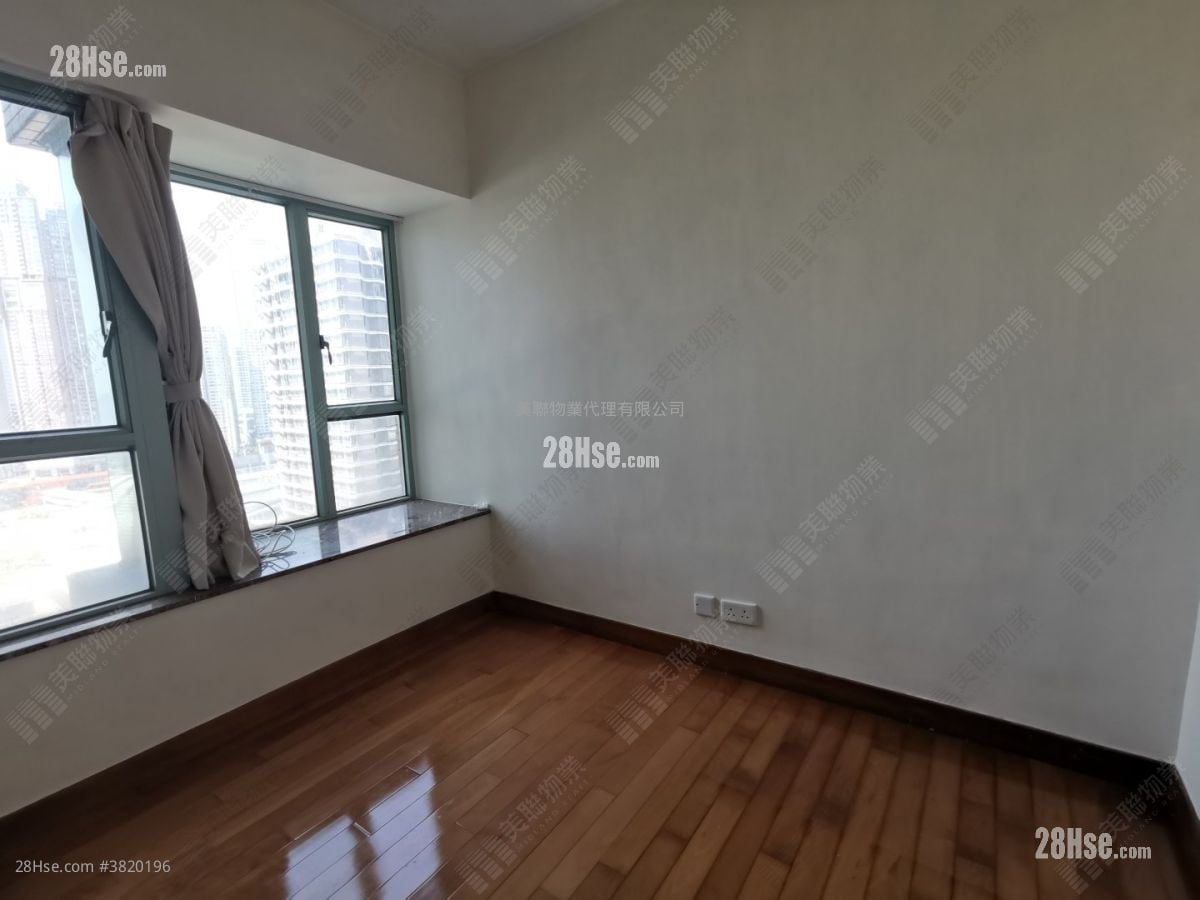 港景峰 售盤 2 房 457 平方呎