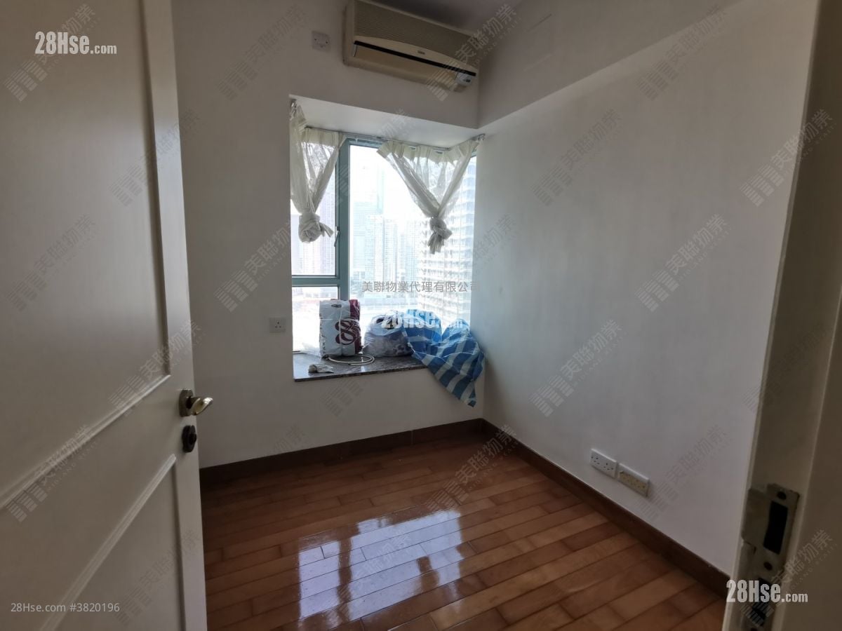 港景峰 售盤 2 房 457 平方呎