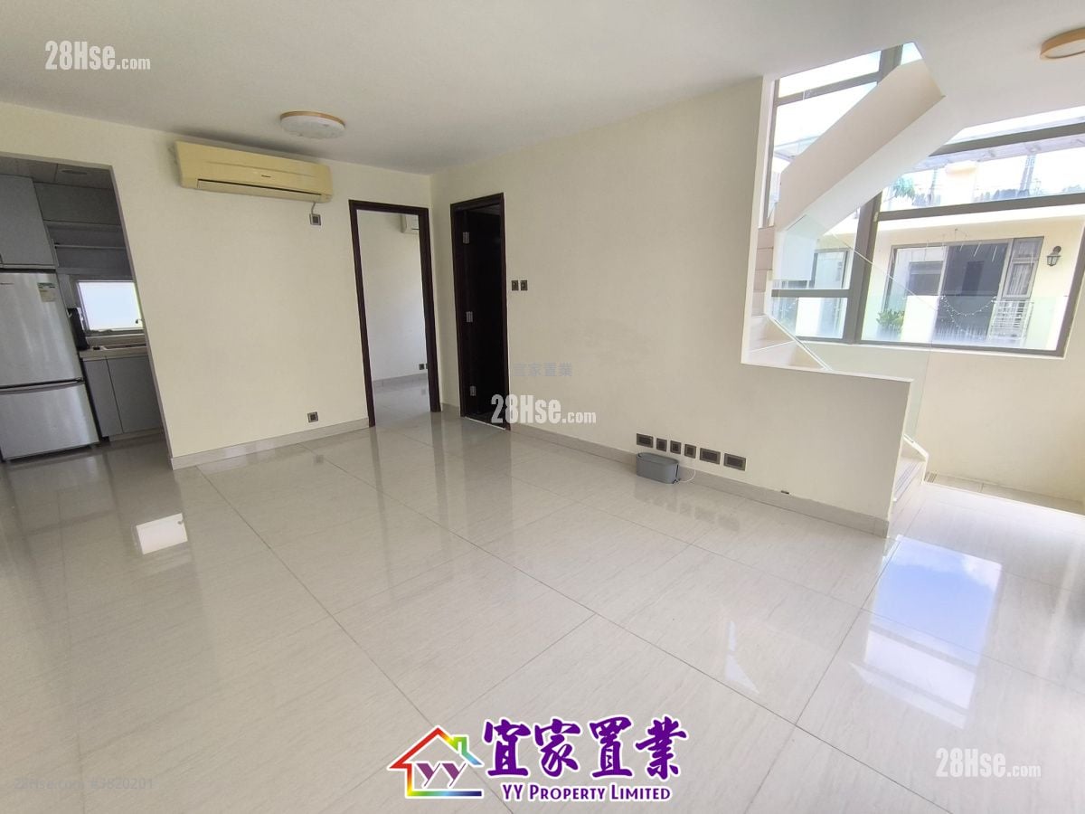 村屋 租盤 3 房 , 2 浴室 1,460 平方呎