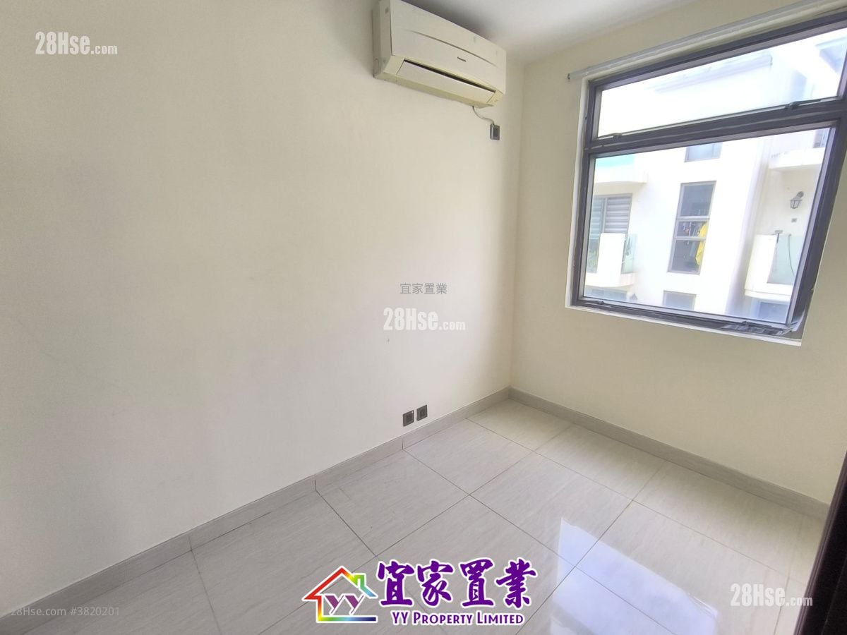 村屋 租盤 3 房 , 2 浴室 1,460 平方呎